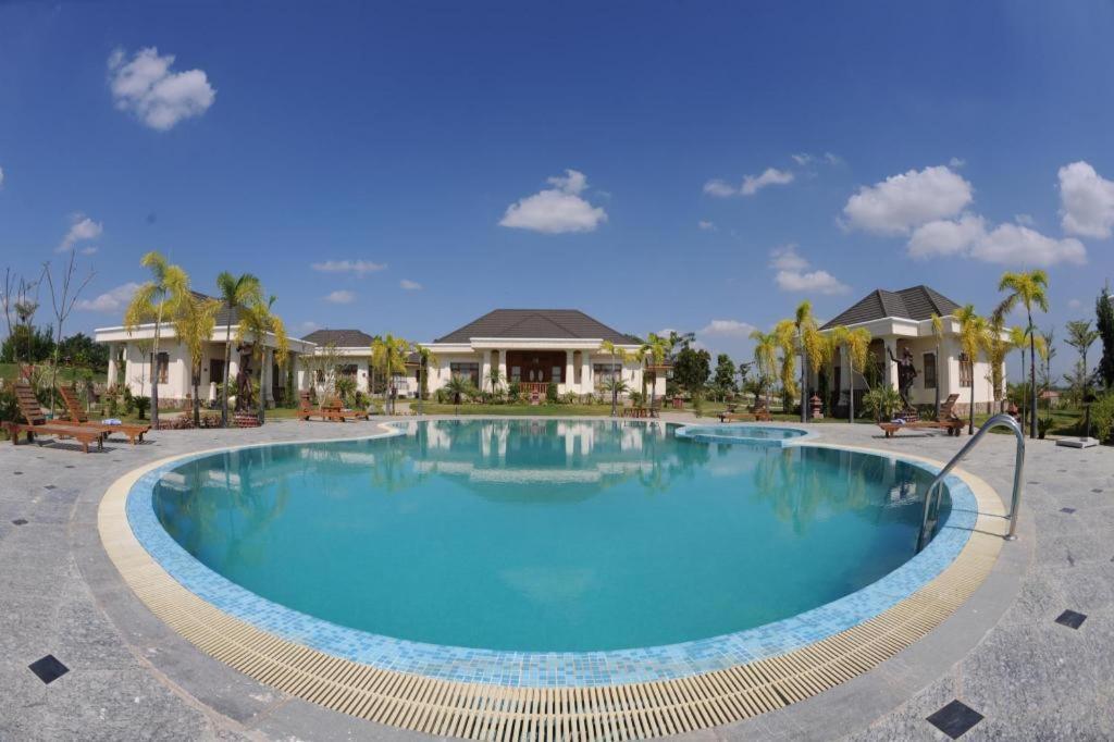 Hotel Max Nay Pyi Taw Naypyidaw Екстер'єр фото